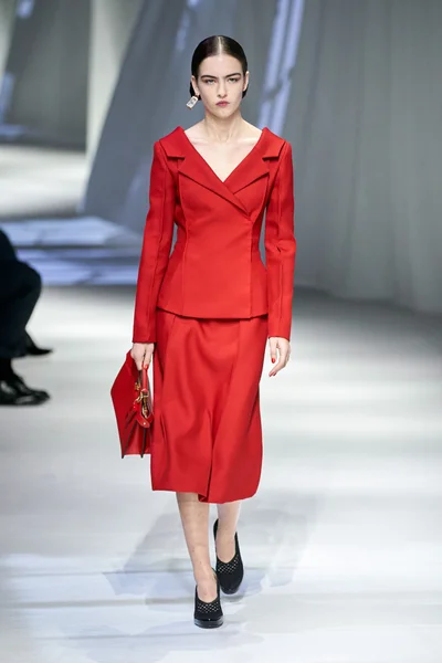 Look 54